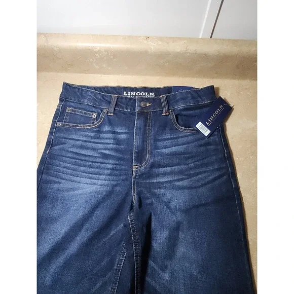 Lincoln Outfitters Shorts Boys XL  16-18 jean shorts Kids Youth adjustable‎ NWT - Picture 2 of 5